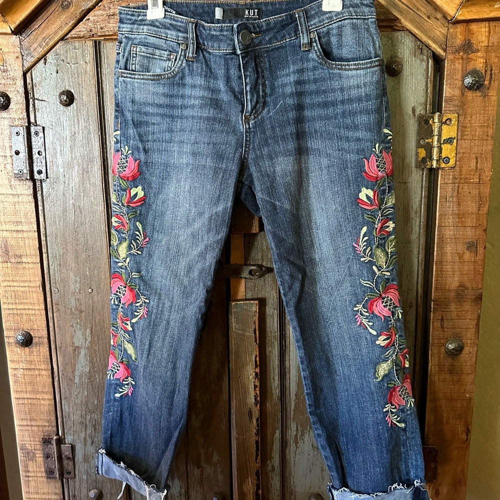 Kut Reese Ankle Straight Leg Embroidered Jeans